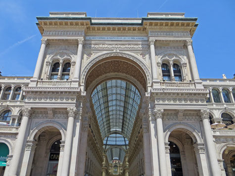 Galleria Vittorio Emanuele II in Milan Italy (Milano Italia)